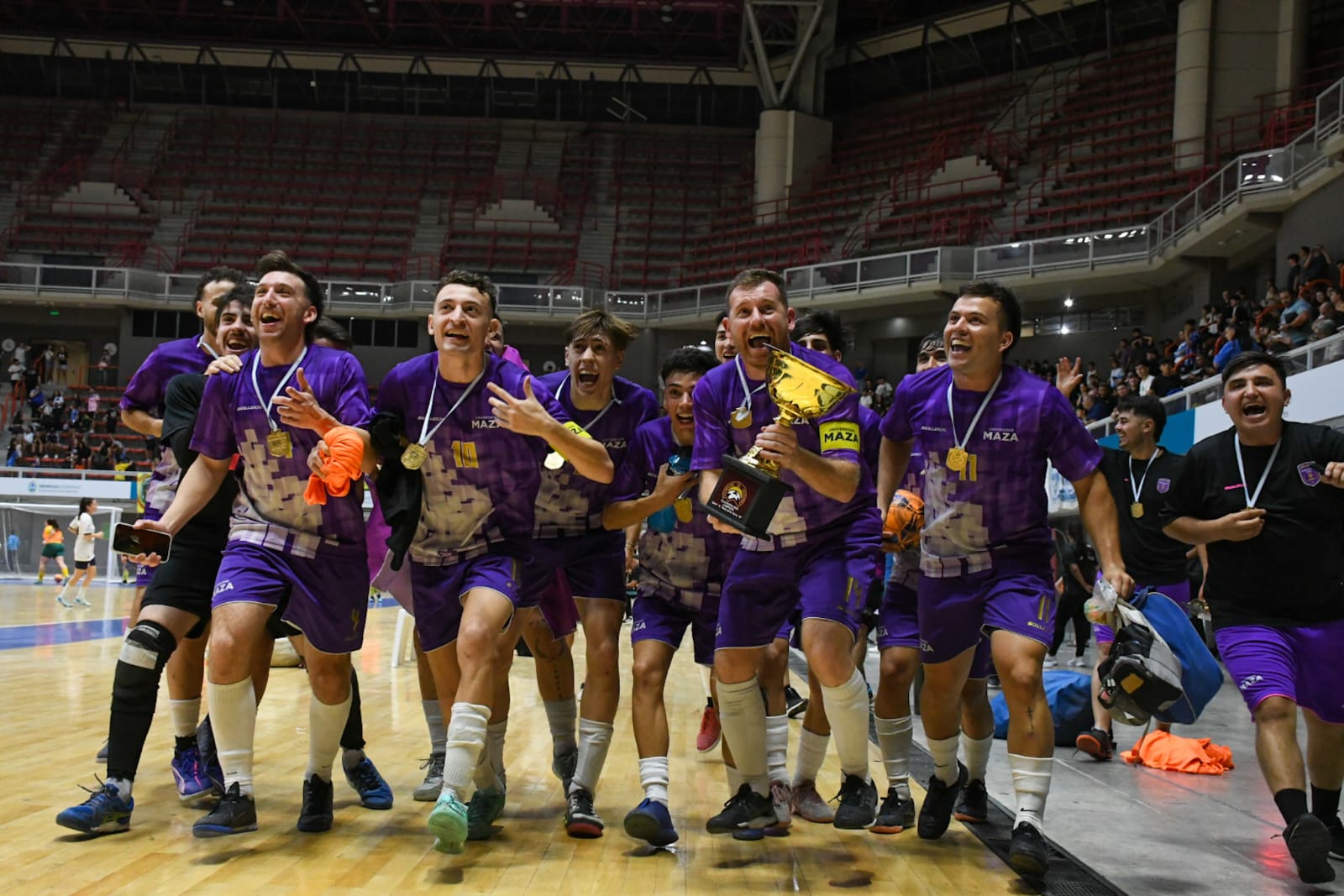 WhatsApp Image 2025-12-01 at 15.02.58